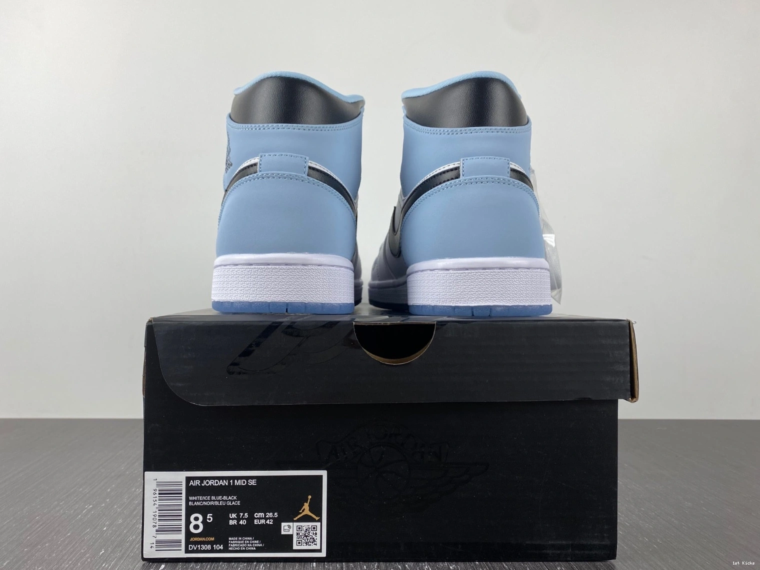 Mid DV1308-104 - Ice Blue SE (2023) Jordan 1 0930